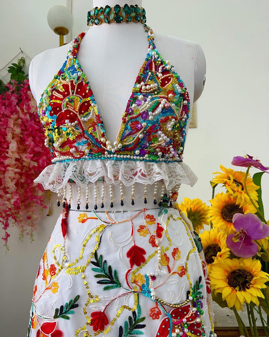 CUSTOM MADE FLORAL EMBROIDERED SET